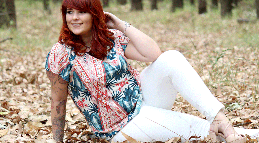 Calça branca plus deals size como usar